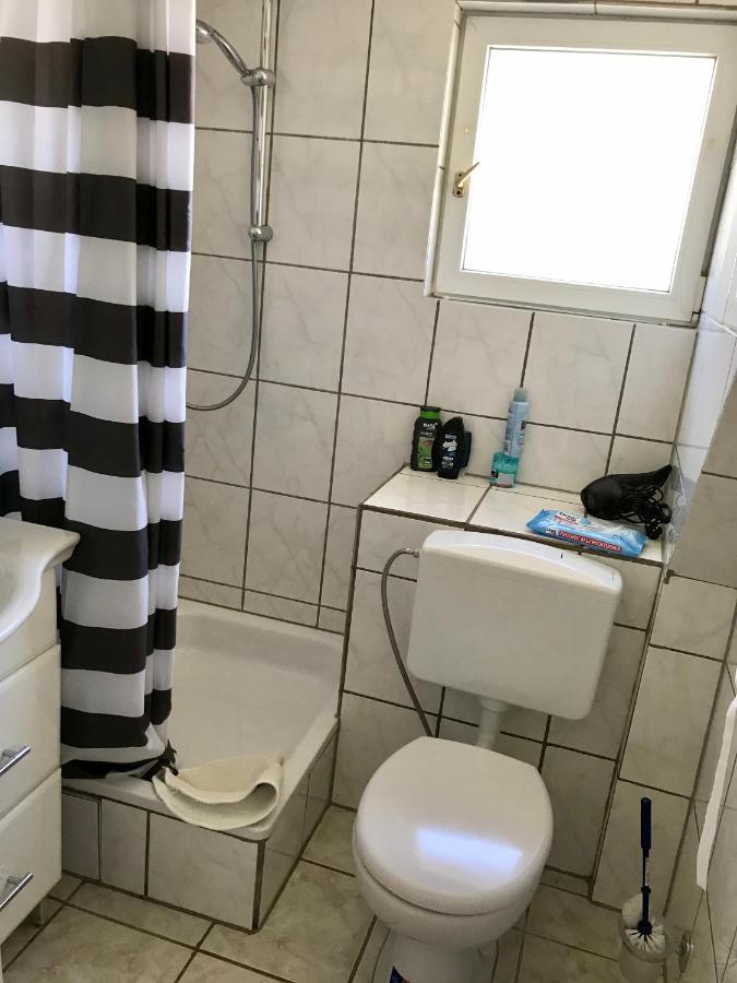Juna Karlsruhe Extérieur photo