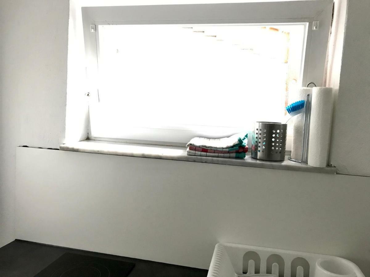 Juna Karlsruhe Extérieur photo